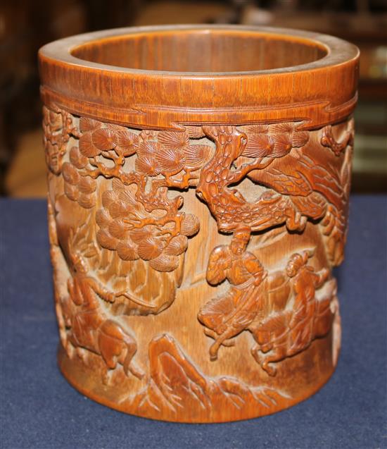 A Chinese bamboo brush pot, Bitong, 16.5cm